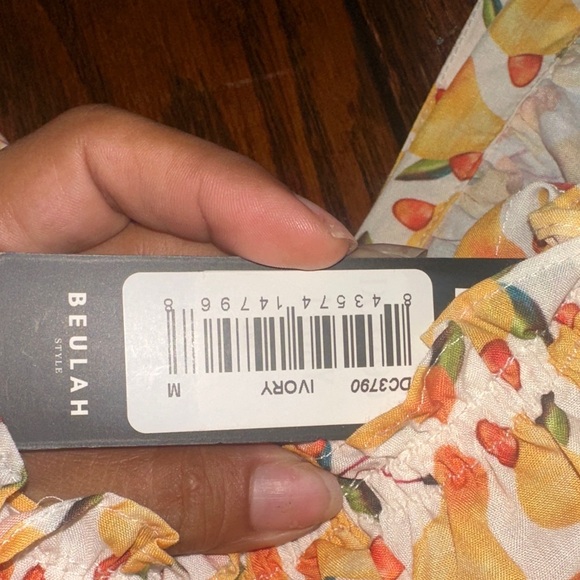 Beulah medium nwt Floral Yellow and White Summer Dress - Picture 8 of 8